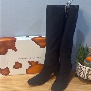 Donald J. Pliner Women's Black Boots